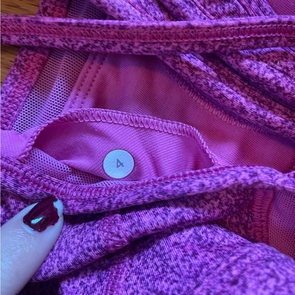 Lululemon Get Down Bra Pink With Mesh size 4 - Picture 6 of 6